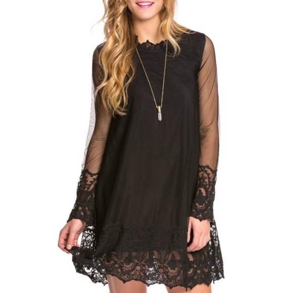 Volcom Dresses & Skirts - Volcom Lace Dress
